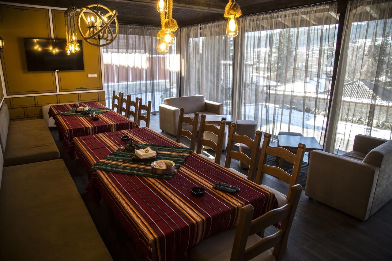 Red House Villa Koprivştitsa Dış mekan fotoğraf